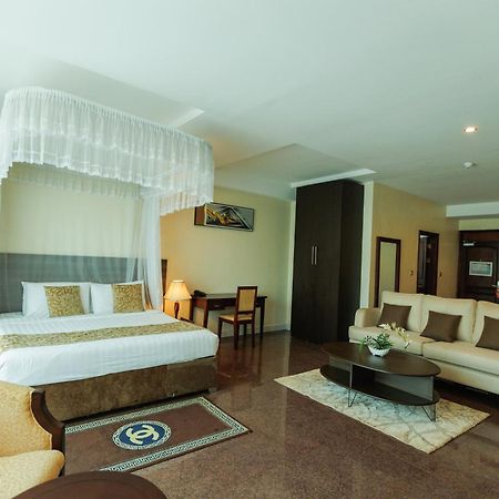 Koki Hotel Кампала Экстерьер фото