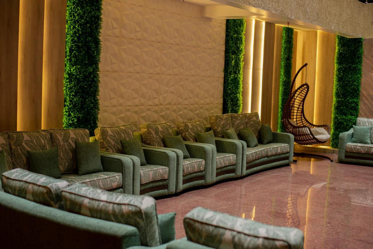 Koki Hotel Кампала Экстерьер фото