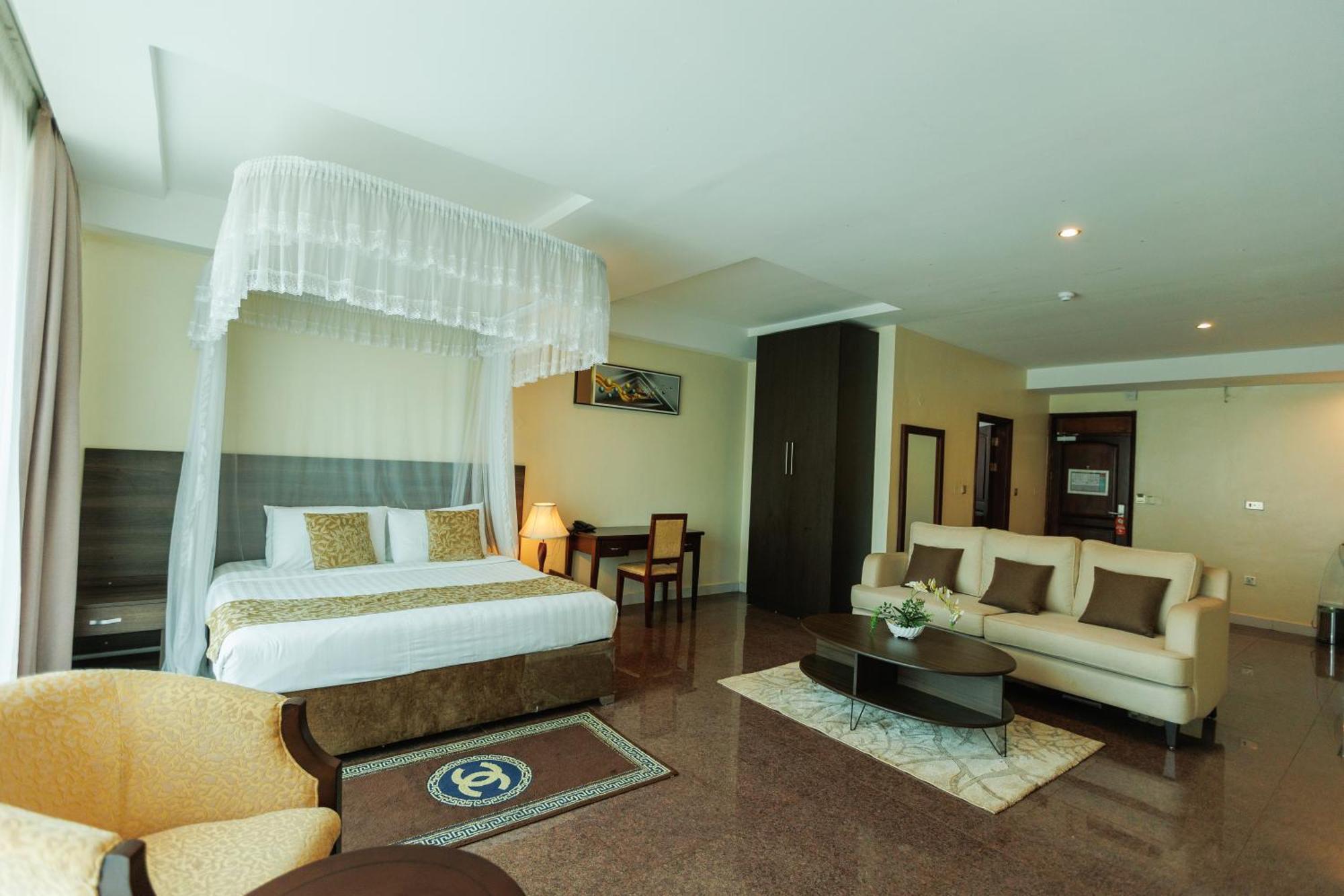 Koki Hotel Кампала Экстерьер фото