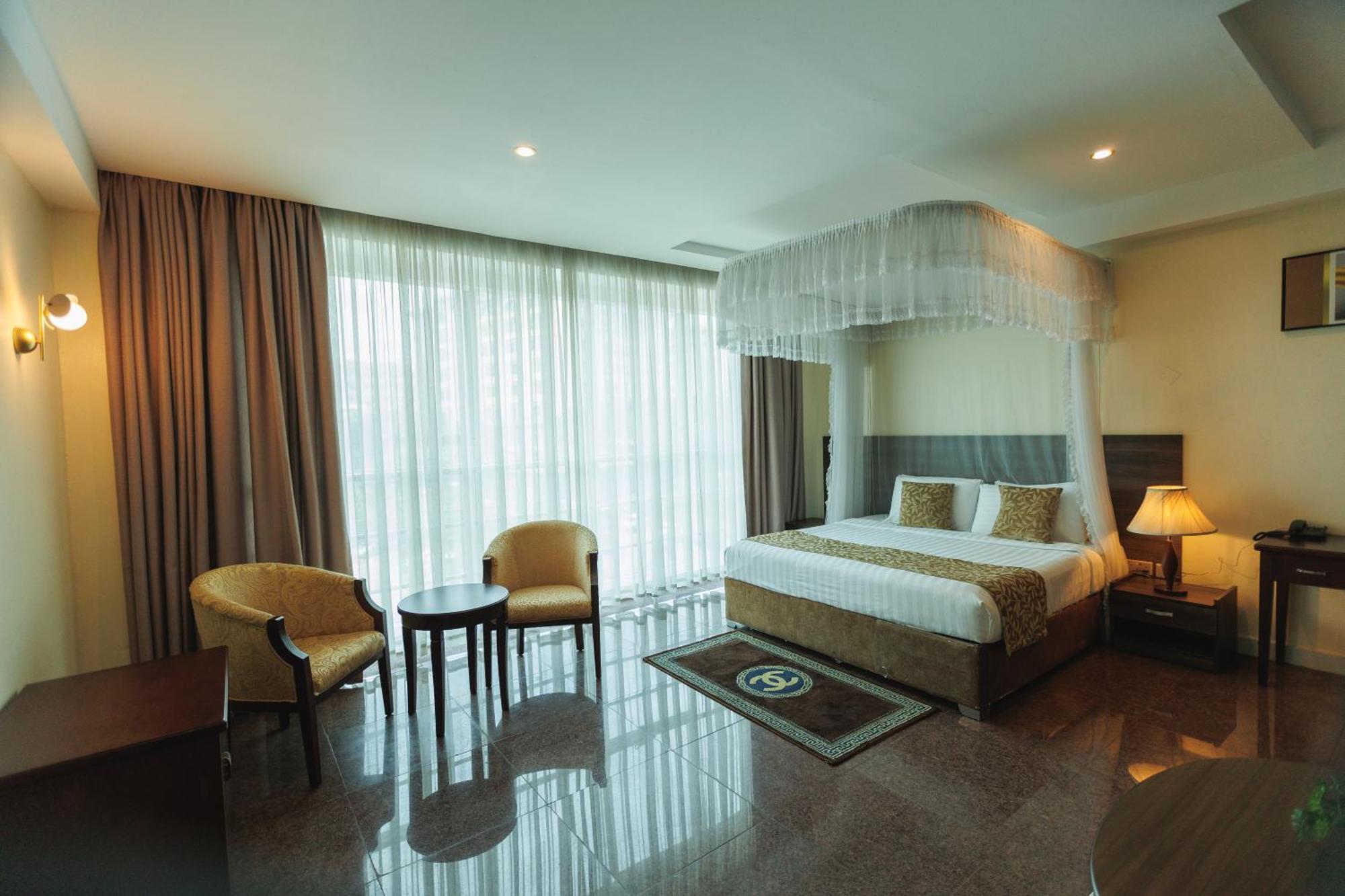 Koki Hotel Кампала Экстерьер фото