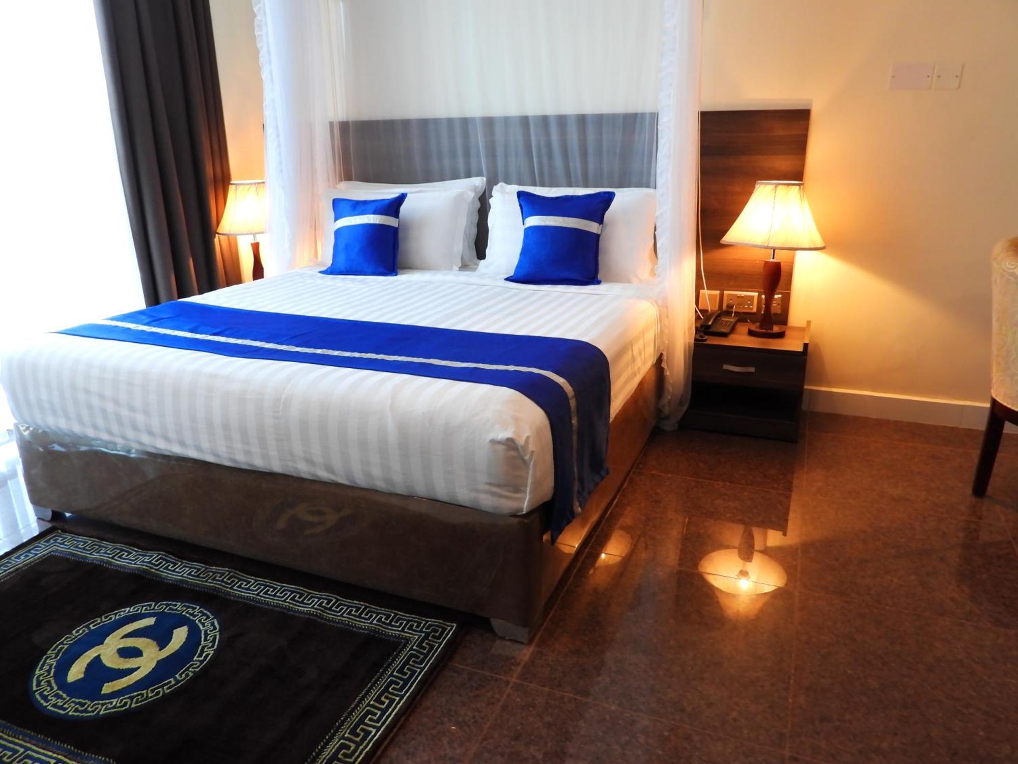 Koki Hotel Кампала Экстерьер фото