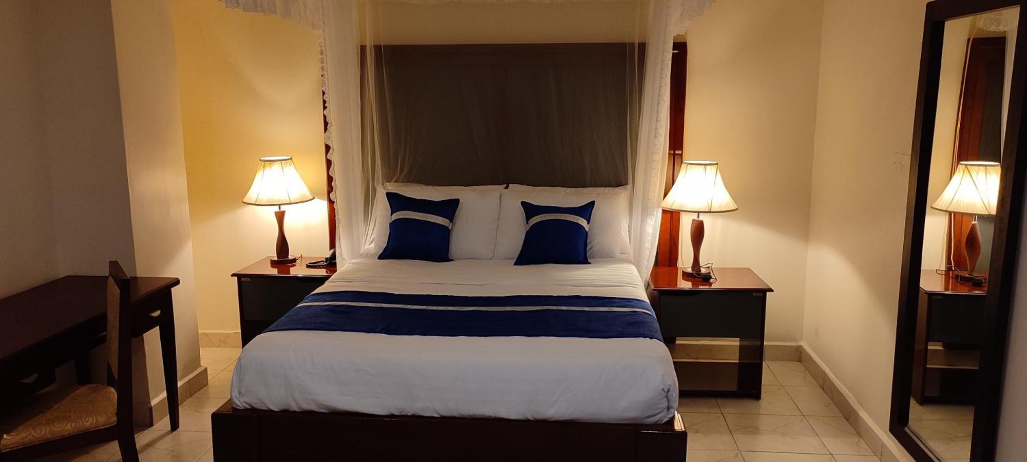 Koki Hotel Кампала Экстерьер фото